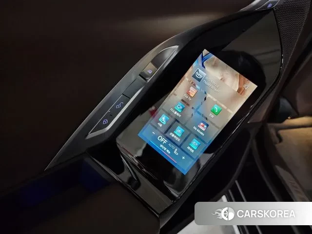 BMW 7 Series (G70) id 3776842 из Кореи 9