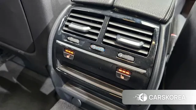 BMW 5 Series (G30) id 3034388 из Кореи 9