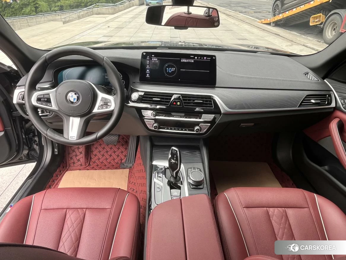 BMW 5 series PHEV id 4454143 из Китая 9