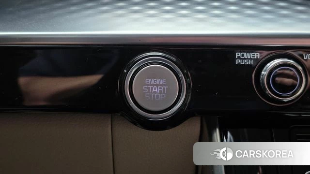 Kia Carnival 4th generation id 4854843 из Кореи 9