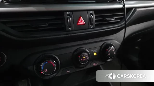 Kia Come New K3 id 3312563 из Кореи 9