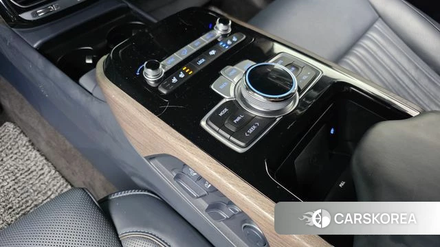 Genesis G90 id 4331003 из Кореи 9