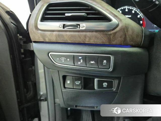 Genesis G90 id 4887351 из Кореи 9