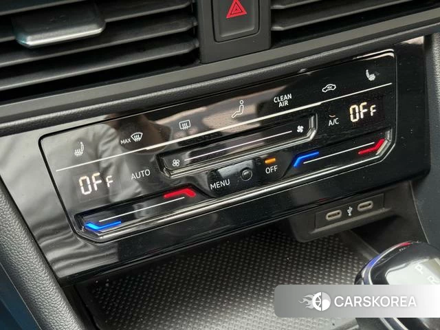 Volkswagen Sagitar id 4261084 из Китая 9