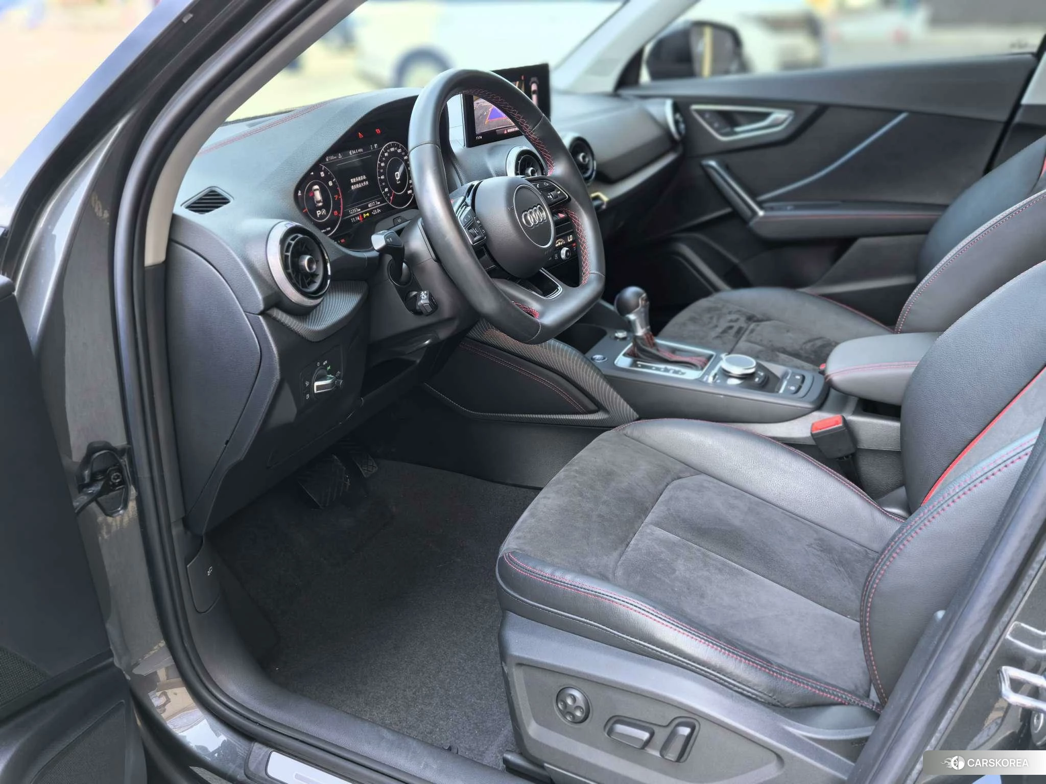 Audi Q2L id 4510314 из Китая 9
