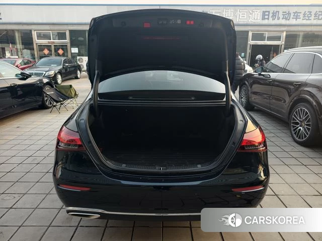 Mercedes-Benz E-class id 4258602 из Китая 9