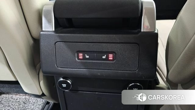 Land Rover Discovery 5 id 4019995 из Кореи 9