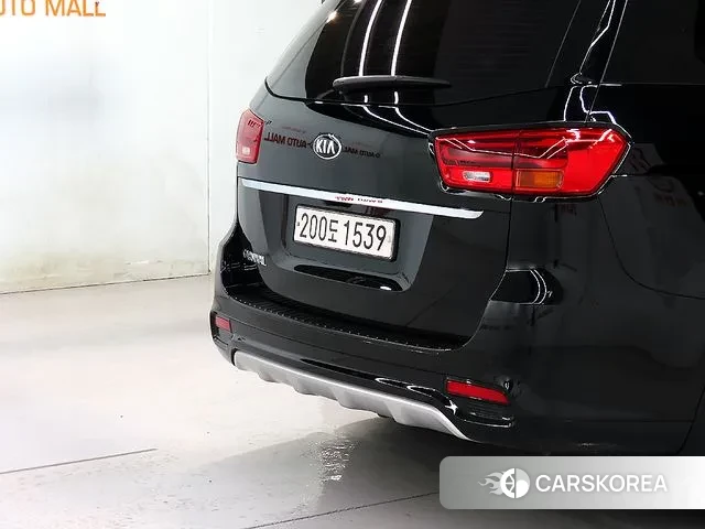 Kia The New Carnival id 3034264 из Кореи 9