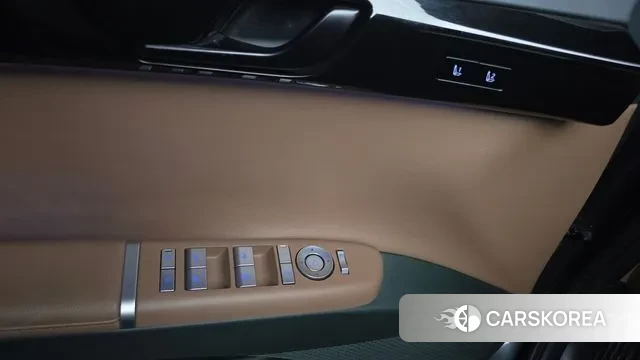 Hyundai Grandeur (GN7) id 3031628 из Кореи 9