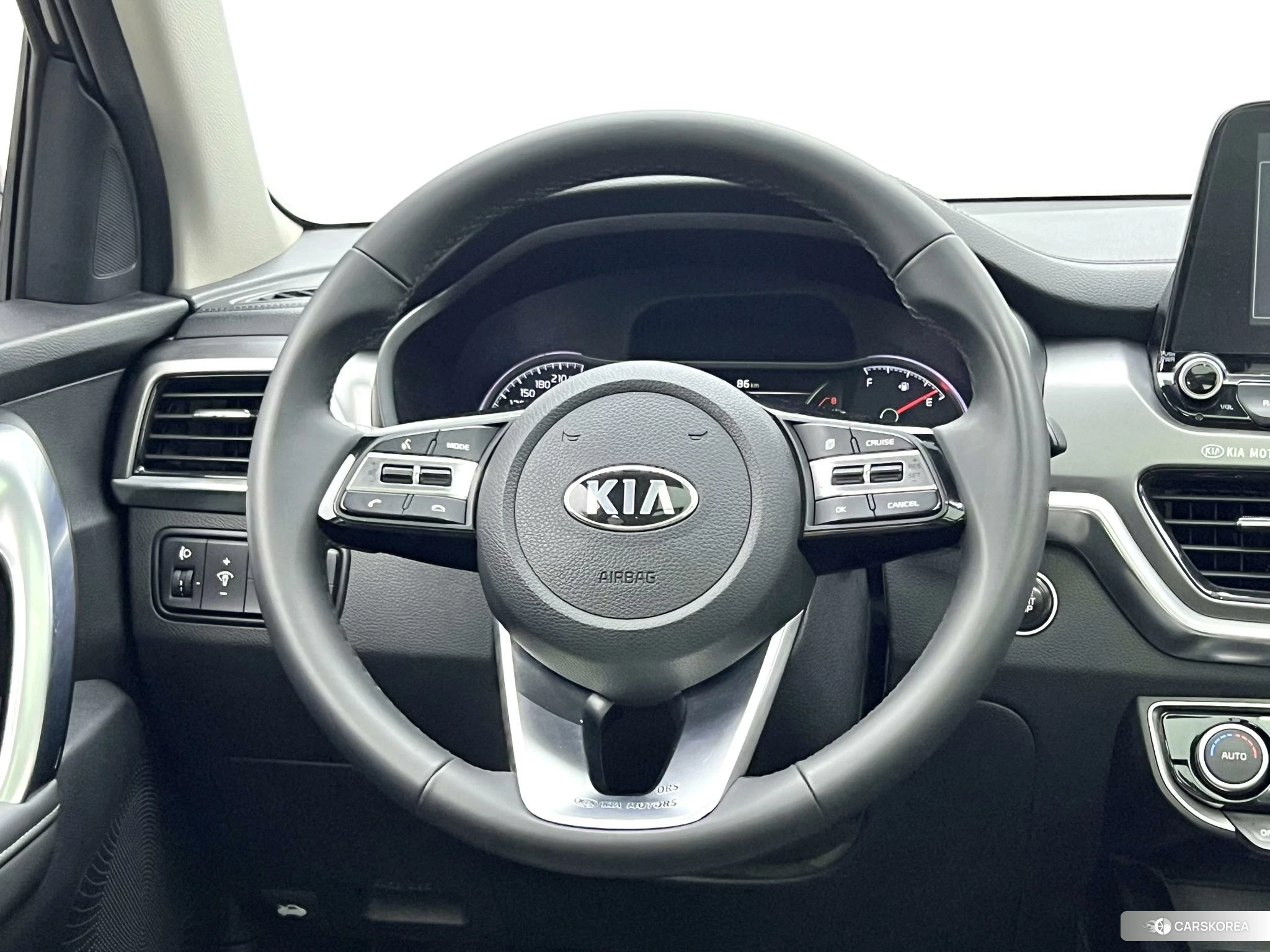 Kia Sportage id 4420365 из Китая 9