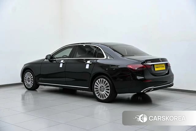 Mercedes-Benz E-class id 4297997 из Китая 9