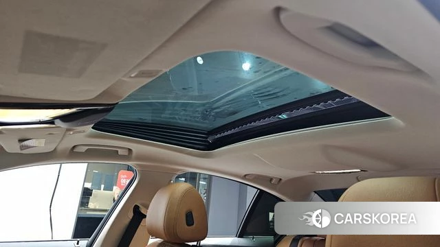 BMW 5 Series (G30) id 3801225 из Кореи 9