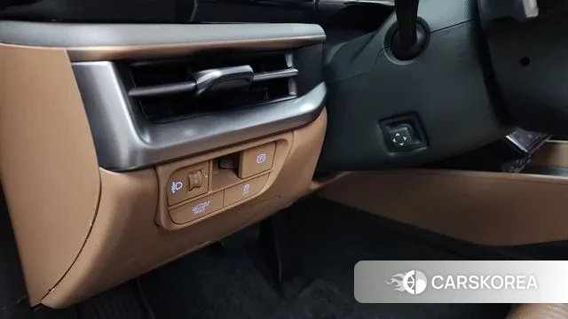 Hyundai Grandeur (GN7) id 3591035 из Кореи 9