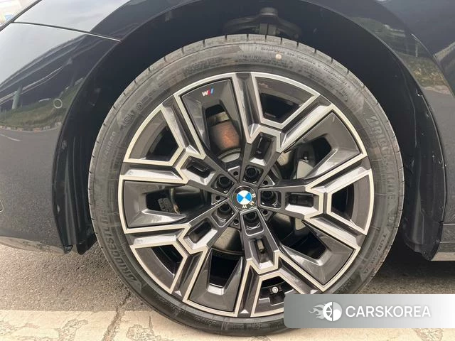 BMW 5 series id 4256278 из Китая 9
