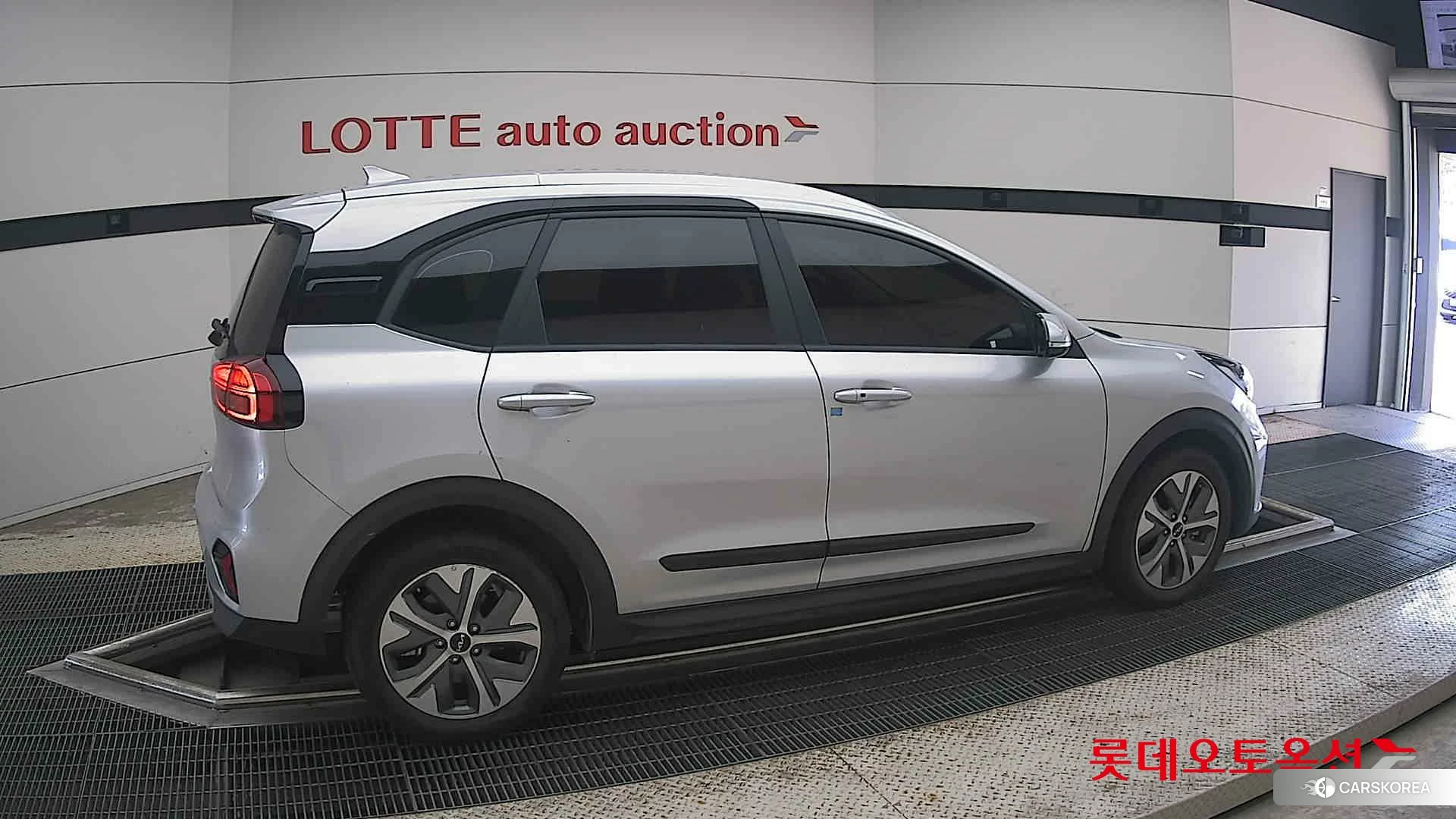 Kia Niro Plus id 4674164 из Кореи 9