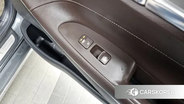 Hyundai The New Grandeur IG Hybrid id 3582627 из Кореи 9