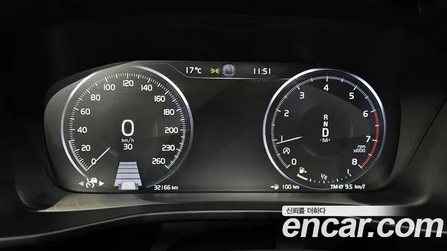 Volvo XC40 id 2699209 из Кореи 9