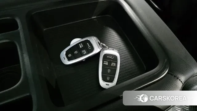 Hyundai Staria id 3763635 из Кореи 9