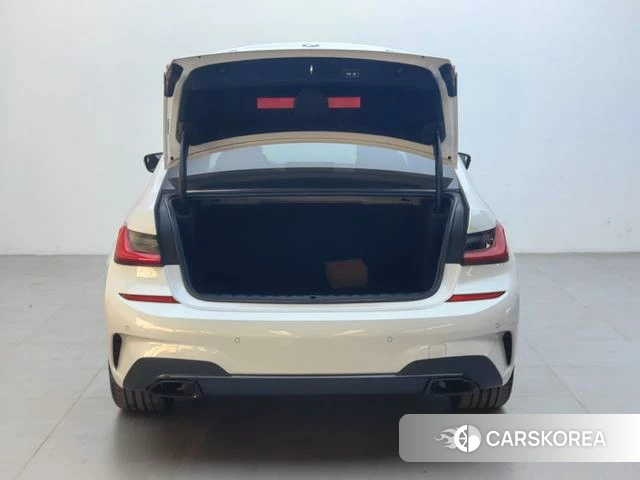BMW 3 series id 4275727 из Китая 9