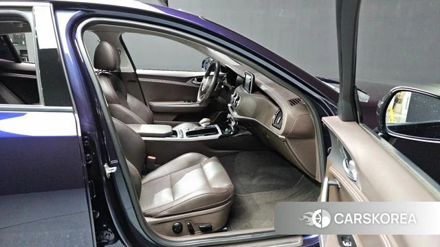 Kia Stinger id 3867595 из Кореи 9