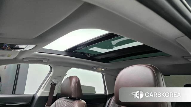 Hyundai Grandeur Hybrid (GN7) id 3826636 из Кореи 9