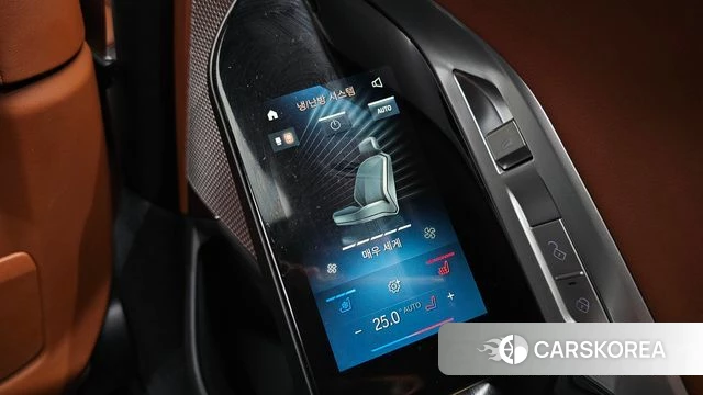 BMW 7 Series (G70) id 3896428 из Кореи 9