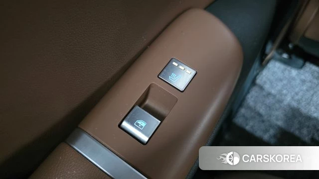 Hyundai Grandeur Hybrid (GN7) id 4421636 из Кореи 9