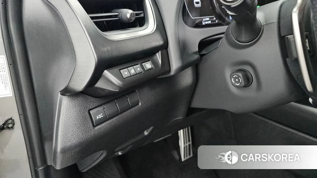 Lexus UX250h id 3923576 из Кореи 9