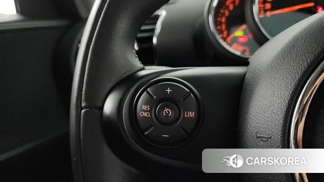Mini Cooper Clubman id 4424345 из Кореи 9
