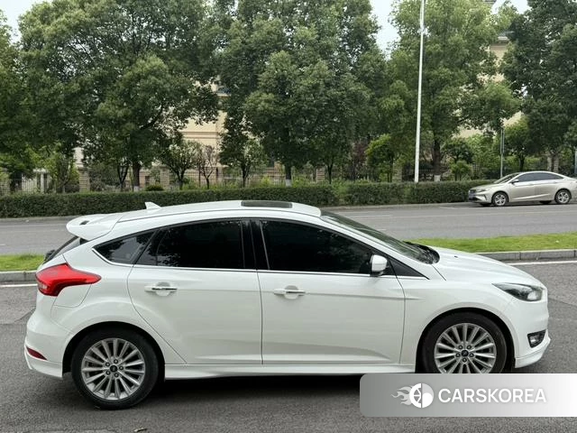 Ford Fox id 4213456 из Китая 9