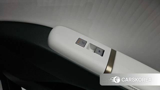 Hyundai Grandeur (GN7) id 4201465 из Кореи 9