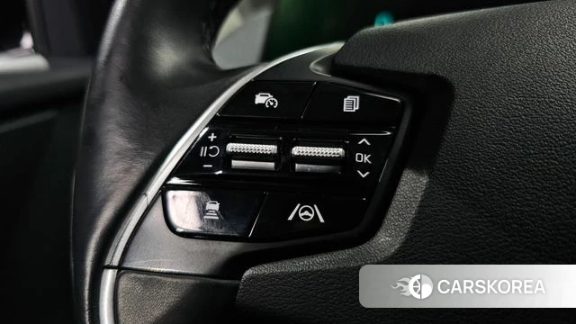 Kia EV6 id 3812617 из Кореи 9