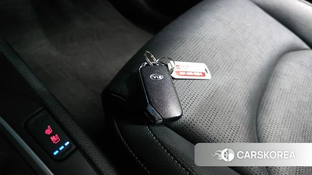 Kia Come New K3 id 4317527 из Кореи 9