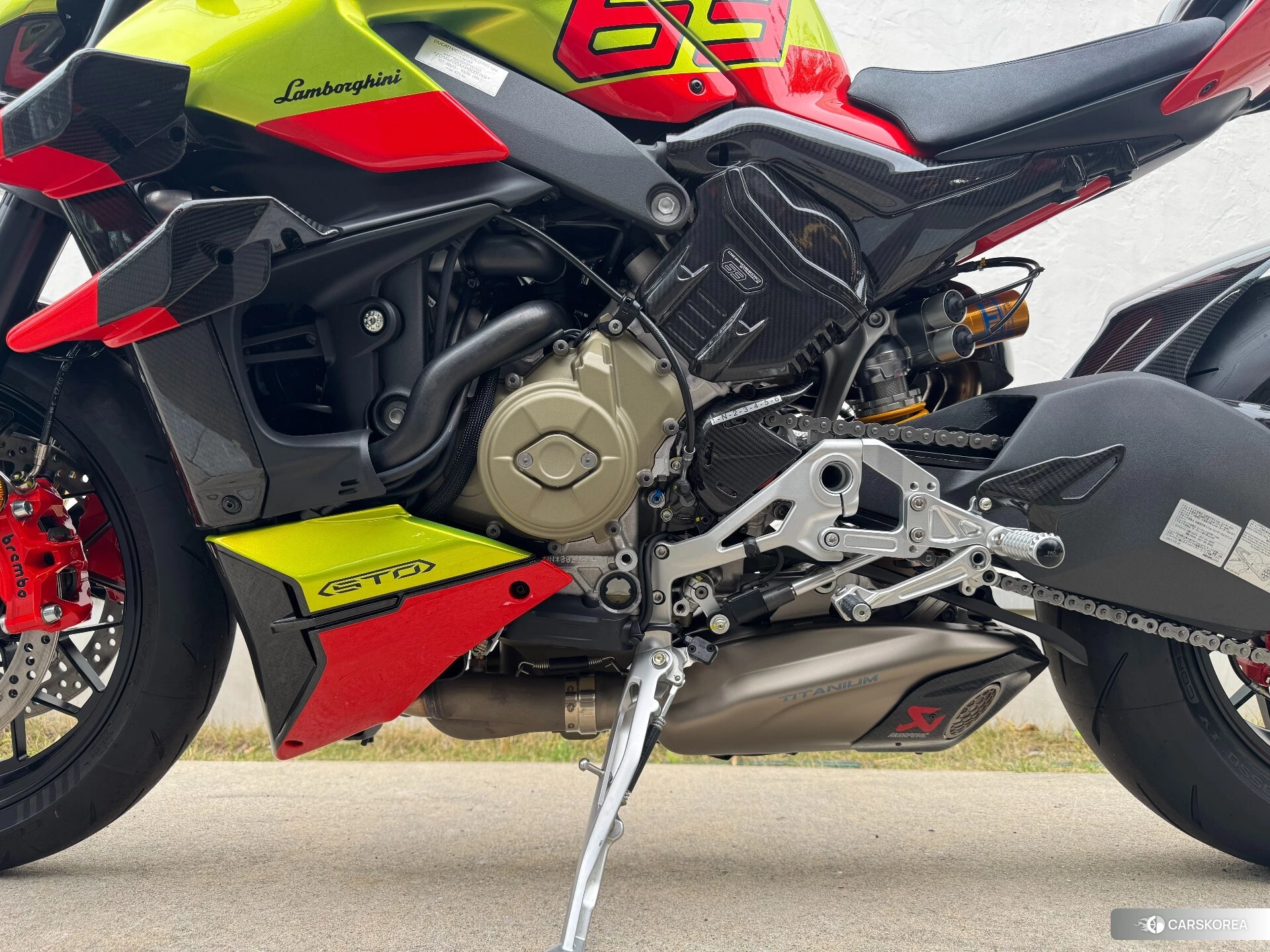 OTHER DUCATI STREET FAI MANY V4 RAN BO id 4248036 из Японии 9