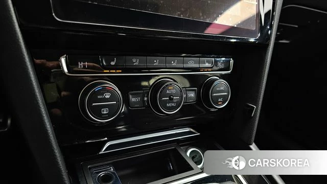 Volkswagen Passat GT (B8) id 3801772 из Кореи 9