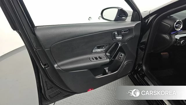 Mercedes-Benz A-Class W177 id 4304367 из Кореи 9