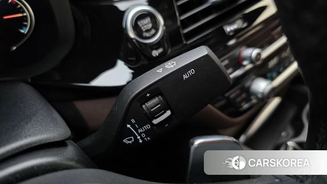 BMW 5 Series (G30) id 4502850 из Кореи 9