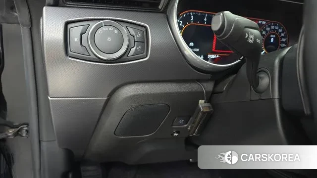 Ford Mustang id 3094985 из Кореи 9