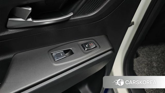 Ssangyong Beautiful Korando id 4416275 из Кореи 9