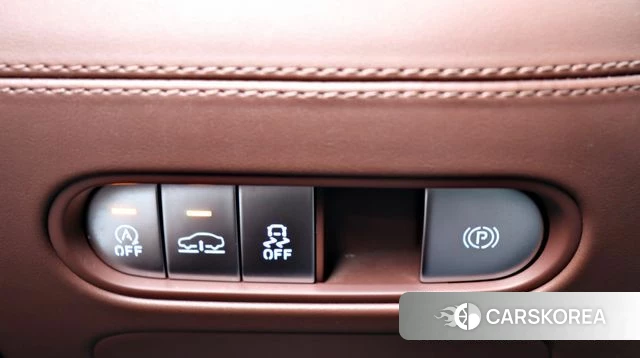 Genesis G90 (RS4) id 3892107 из Кореи 9