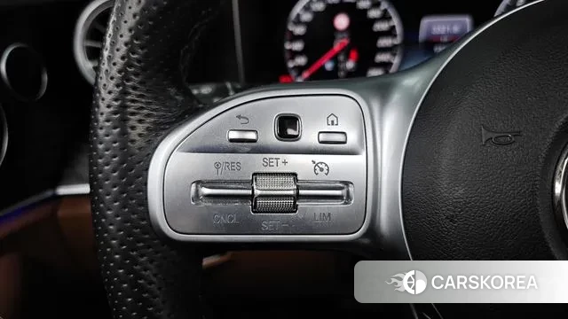 Mercedes-Benz E-Class W213 id 3407319 из Кореи 9