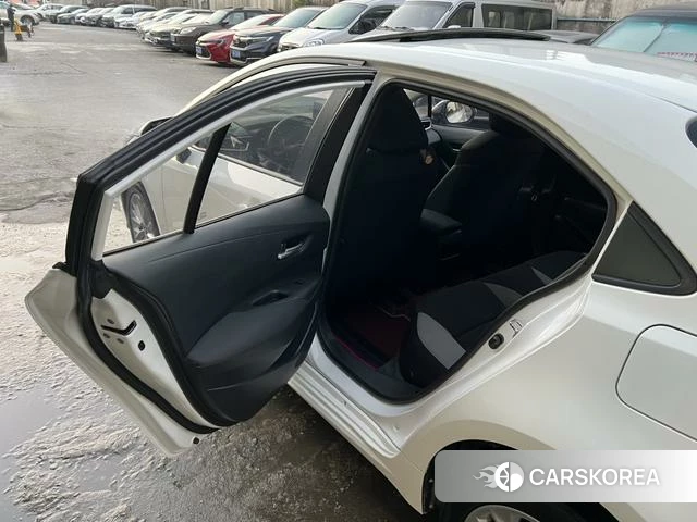 Toyota Corolla id 4262487 из Китая 9