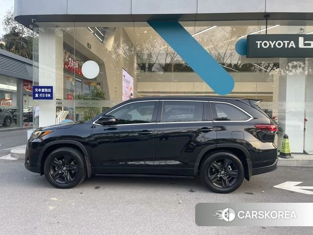 Toyota Highlander id 4220993 из Китая 9