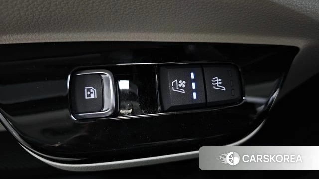 Kia Carnival 4th generation id 4303387 из Кореи 9