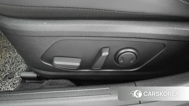 Hyundai Sonata (DN8) id 4232659 из Кореи 9