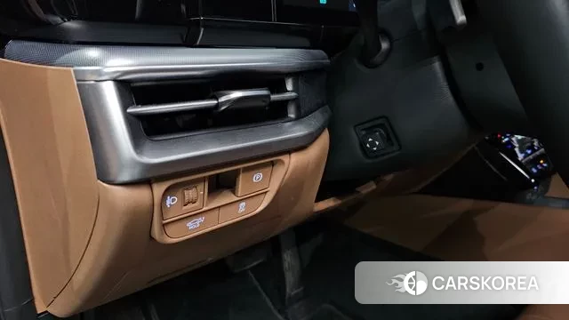 Hyundai Grandeur (GN7) id 3664494 из Кореи 9