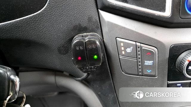 Hyundai The New Grand Starex id 4294372 из Кореи 9