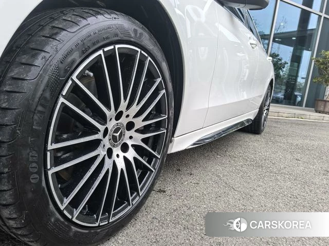 Mercedes-Benz Class C id 3983384 из Китая 9