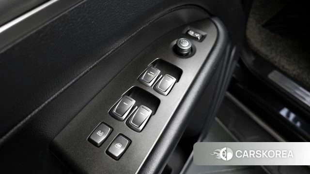 Ssangyong Rexton Sports id 4285684 из Кореи 9