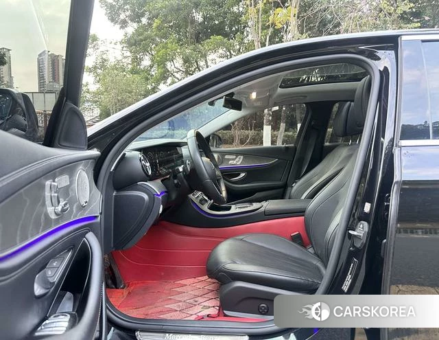 Mercedes-Benz E-class id 4276721 из Китая 9